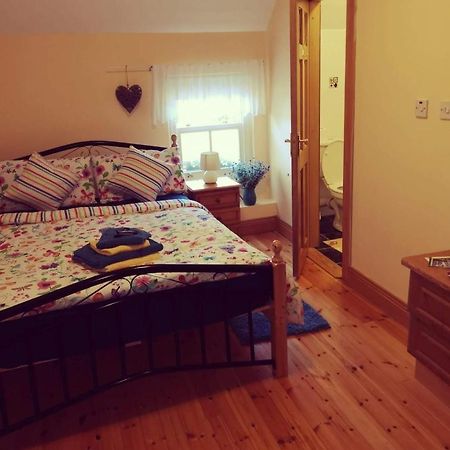 Nellys Bed&Bikes Hotell Westport Eksteriør bilde
