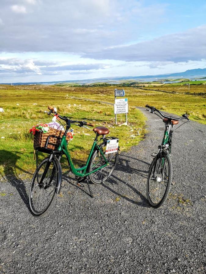 Nellys Bed&Bikes Hotell Westport Eksteriør bilde